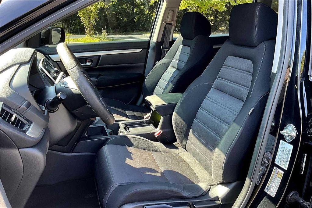 used 2020 Honda CR-V car, priced at $21,900