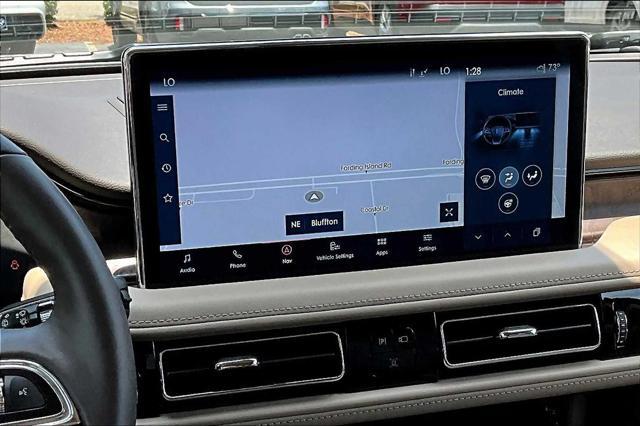 used 2021 Lincoln Nautilus car, priced at $34,400