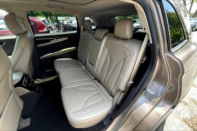 used 2021 Lincoln Nautilus car, priced at $34,400