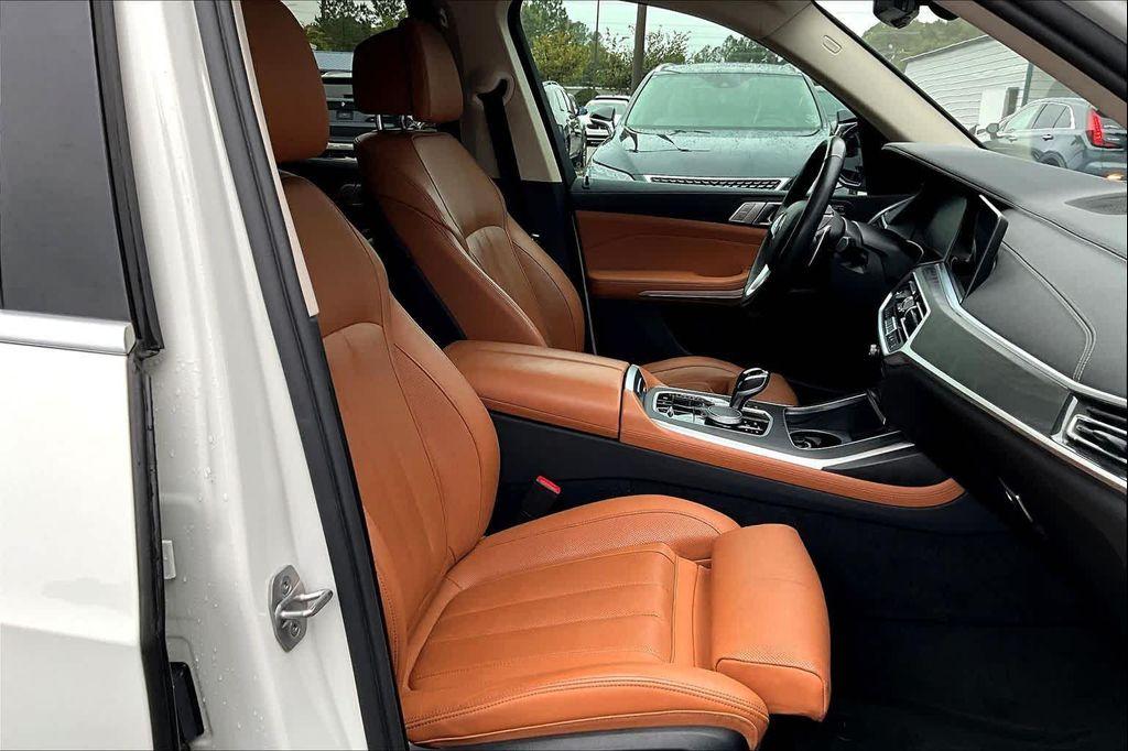 used 2022 BMW X7 car, priced at $33,900