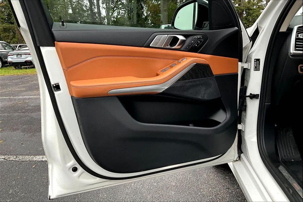 used 2022 BMW X7 car, priced at $33,900