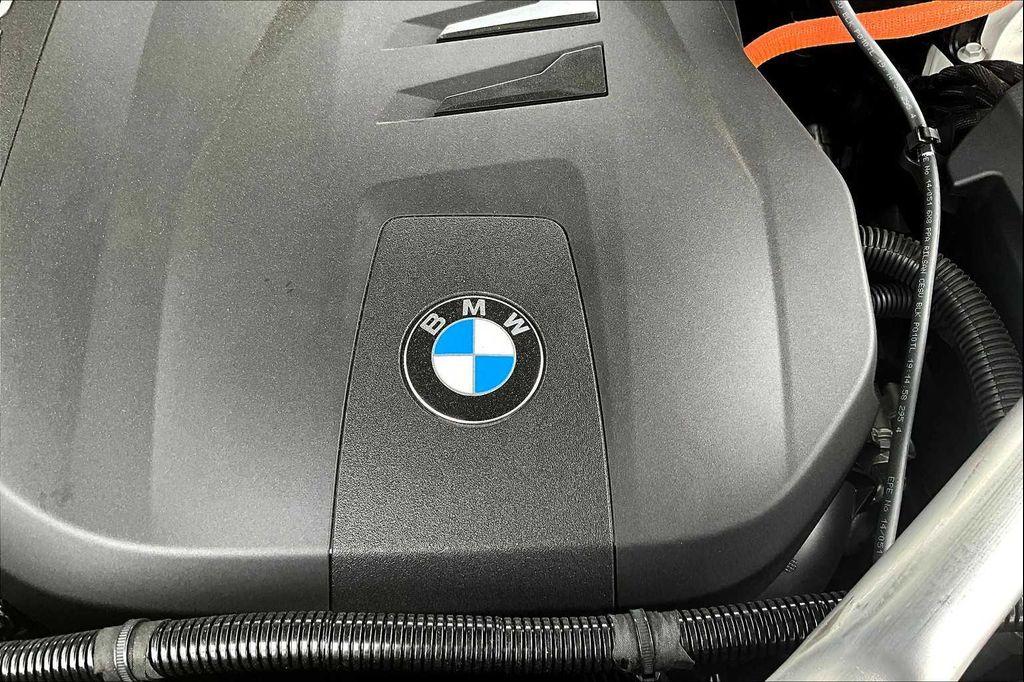 new 2025 BMW X5 PHEV car, priced at $74,975