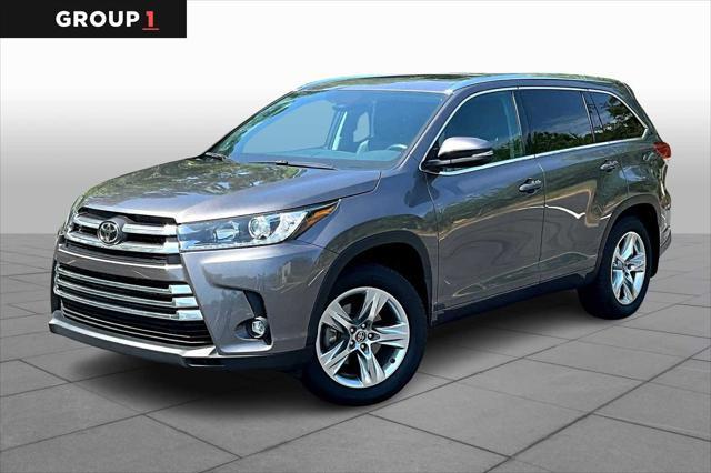 used 2019 Toyota Highlander car, priced at $31,400