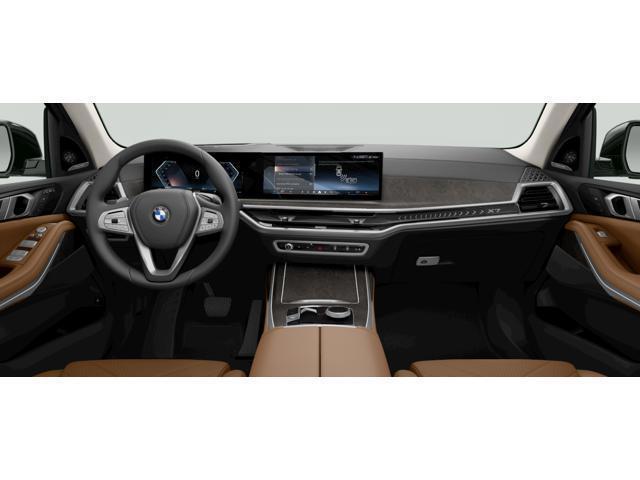 new 2025 BMW X7 car, priced at $93,900