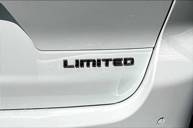 used 2022 Jeep Grand Cherokee L car, priced at $33,300