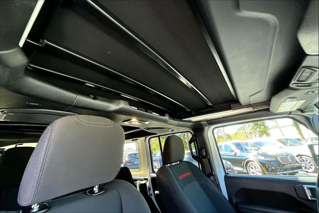 used 2022 Jeep Wrangler Unlimited car, priced at $36,700