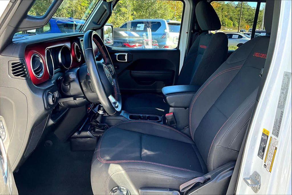 used 2022 Jeep Wrangler Unlimited car, priced at $36,700