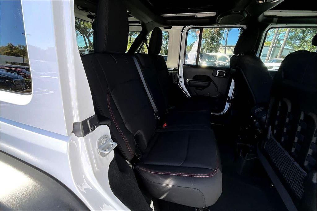 used 2022 Jeep Wrangler Unlimited car, priced at $36,700