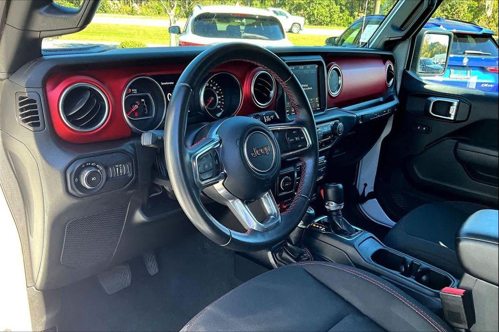 used 2022 Jeep Wrangler Unlimited car, priced at $36,700