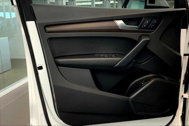 used 2022 Audi Q5 car, priced at $31,400
