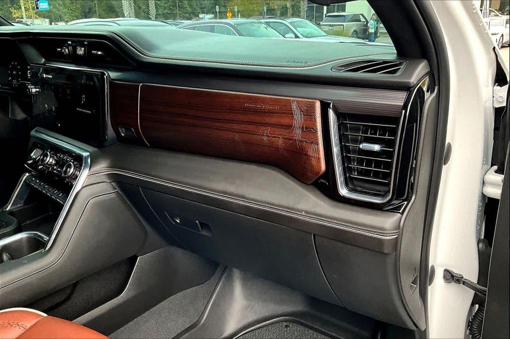 used 2023 GMC Sierra 1500 car, priced at $60,900