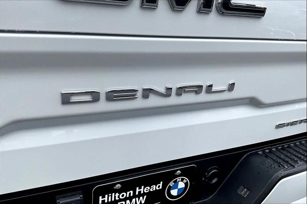 used 2023 GMC Sierra 1500 car, priced at $60,900