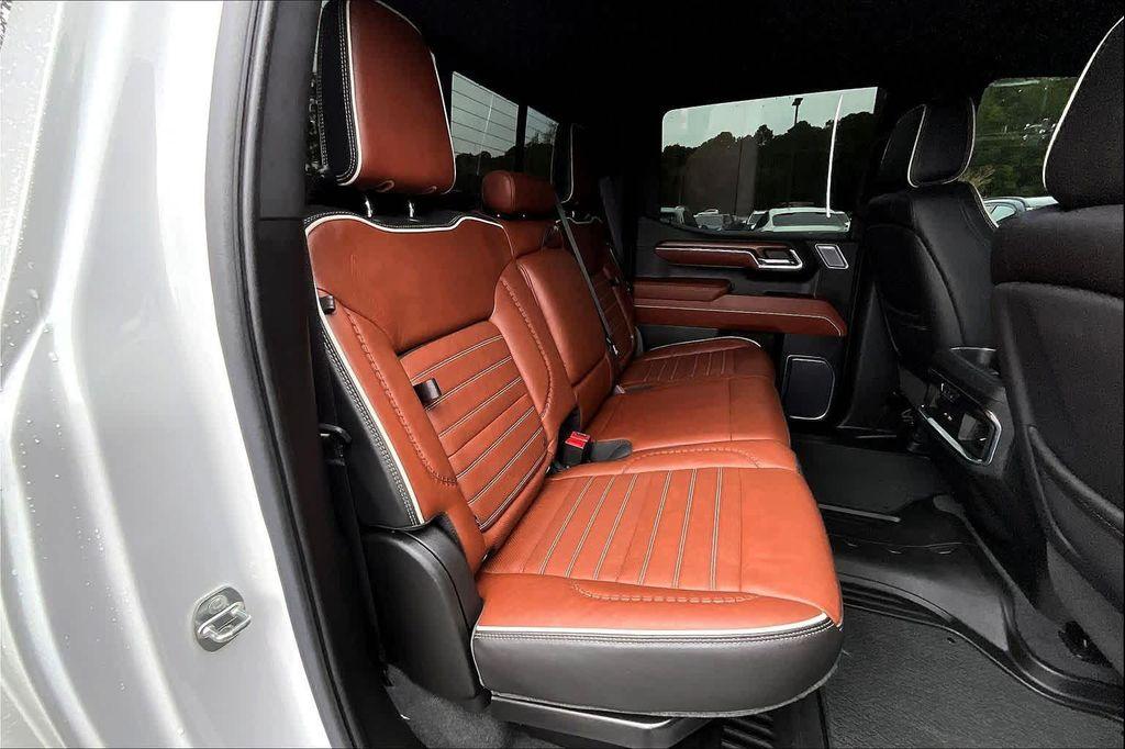 used 2023 GMC Sierra 1500 car, priced at $60,900