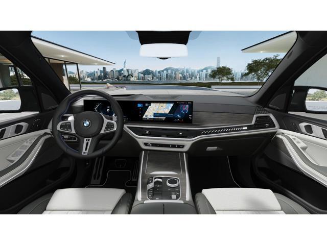 new 2025 BMW X7 car, priced at $119,425