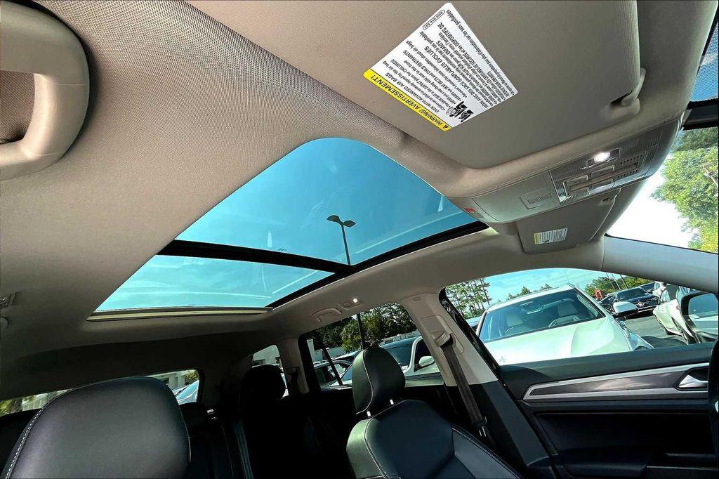 used 2021 Volkswagen Atlas car, priced at $25,900
