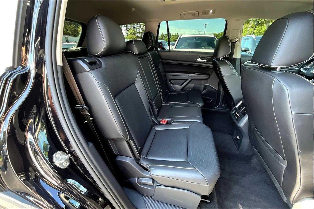used 2021 Volkswagen Atlas car, priced at $25,900