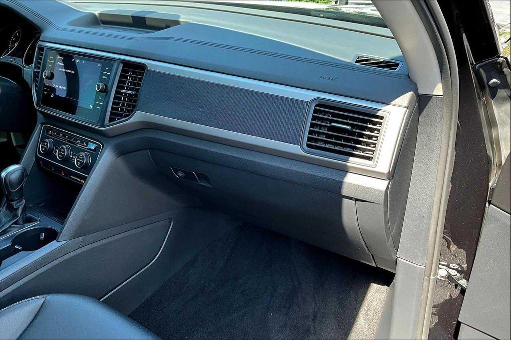 used 2021 Volkswagen Atlas car, priced at $25,900