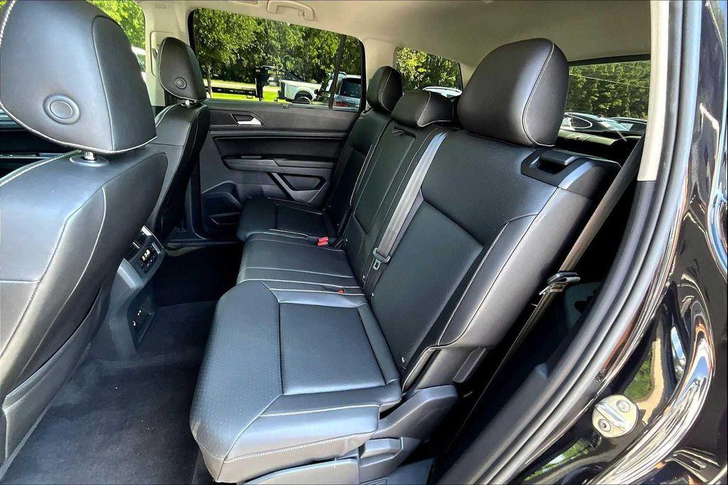 used 2021 Volkswagen Atlas car, priced at $25,900