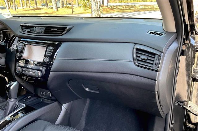 used 2020 Nissan Rogue car, priced at $17,400