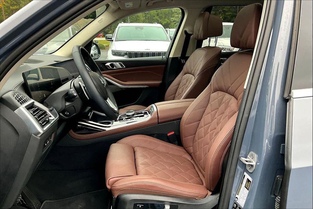used 2024 BMW X7 car, priced at $66,400