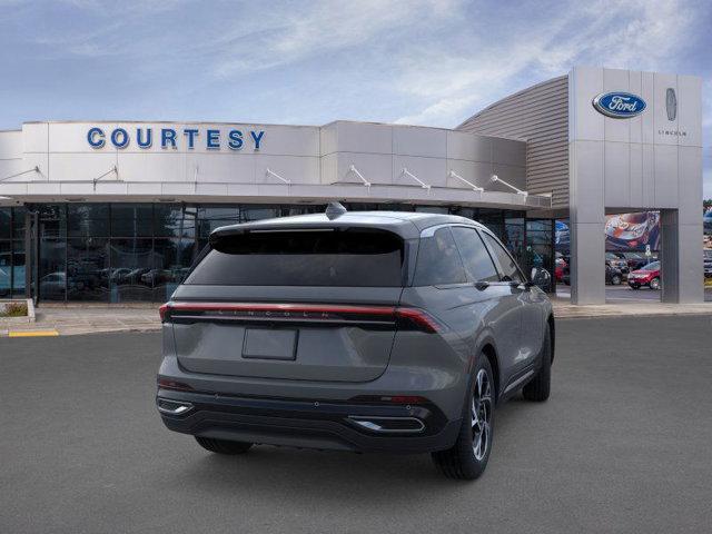new 2025 Lincoln Nautilus car, priced at $62,665