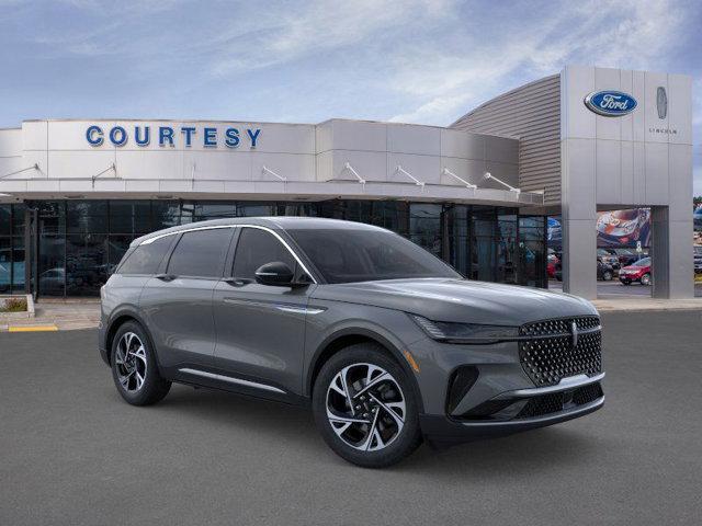 new 2025 Lincoln Nautilus car, priced at $62,665