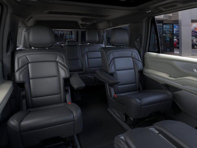 new 2025 Lincoln Navigator car, priced at $109,545