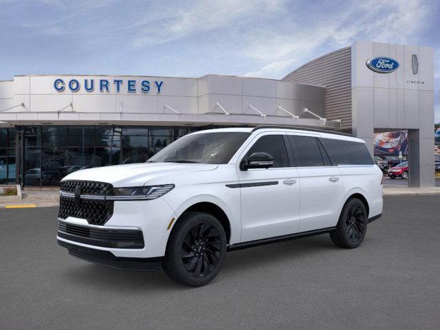 new 2025 Lincoln Navigator car, priced at $109,545