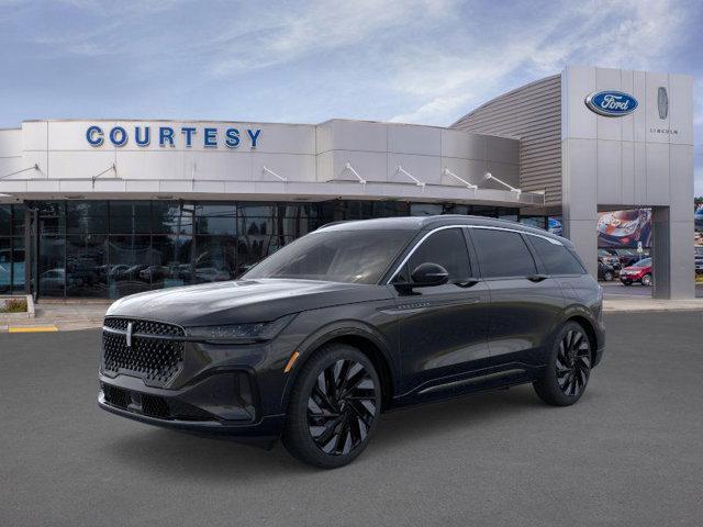 new 2025 Lincoln Nautilus car, priced at $82,620