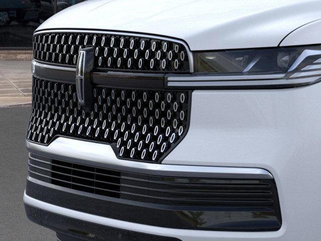 new 2025 Lincoln Navigator car, priced at $103,185