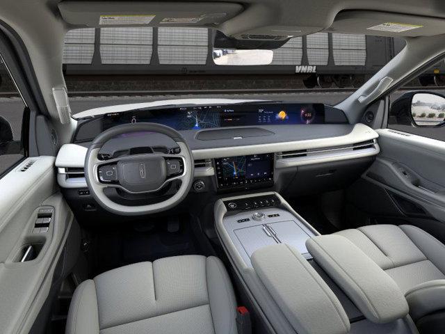 new 2025 Lincoln Navigator car, priced at $104,505