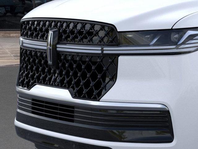 new 2025 Lincoln Navigator car, priced at $113,175