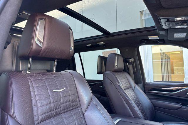 used 2023 Cadillac Escalade ESV car, priced at $73,417