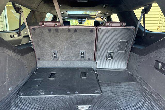 used 2023 Cadillac Escalade ESV car, priced at $73,417