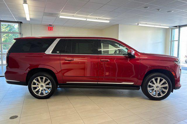 used 2023 Cadillac Escalade ESV car, priced at $73,417