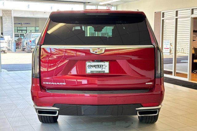 used 2023 Cadillac Escalade ESV car, priced at $73,417