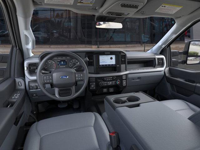 new 2025 Ford F-250 car, priced at $53,751