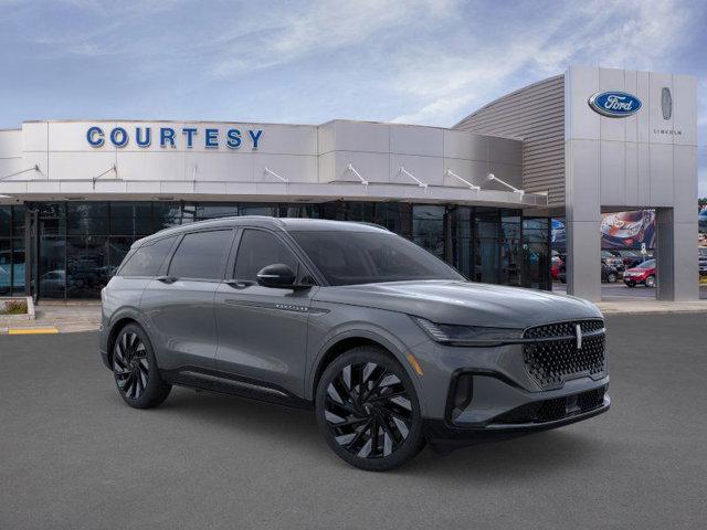 new 2025 Lincoln Nautilus car, priced at $71,920