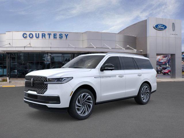 new 2025 Lincoln Navigator car, priced at $106,685