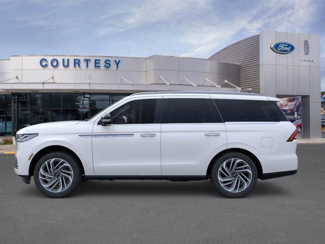 new 2025 Lincoln Navigator car, priced at $106,685