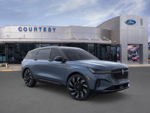 new 2025 Lincoln Nautilus car, priced at $66,850