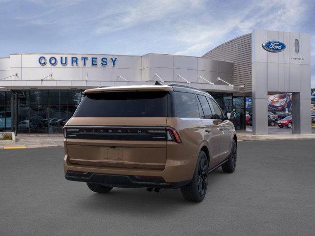 new 2025 Lincoln Navigator car, priced at $129,345