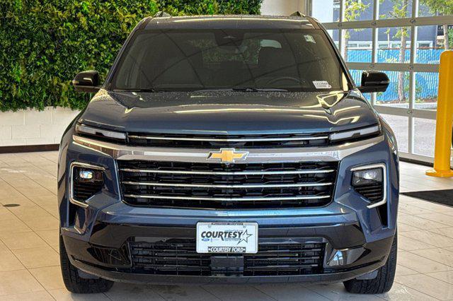 used 2025 Chevrolet Traverse car, priced at $51,497