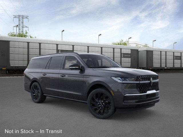 new 2025 Lincoln Navigator car, priced at $110,075