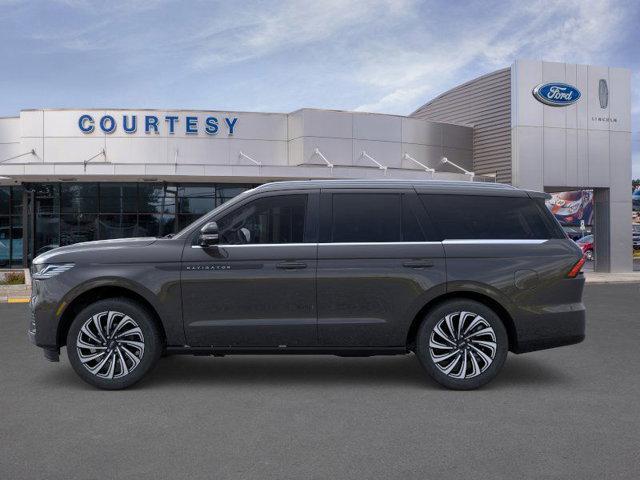 new 2025 Lincoln Navigator car, priced at $121,435