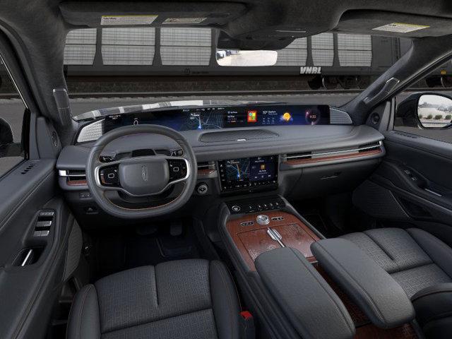 new 2025 Lincoln Navigator car, priced at $121,435