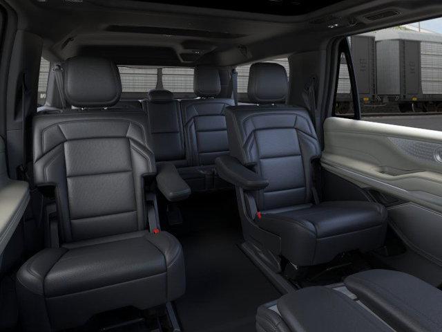 new 2025 Lincoln Navigator car, priced at $110,425