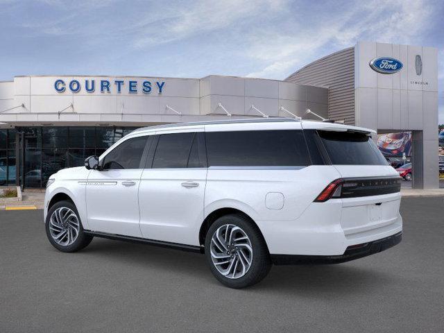 new 2025 Lincoln Navigator car, priced at $106,925