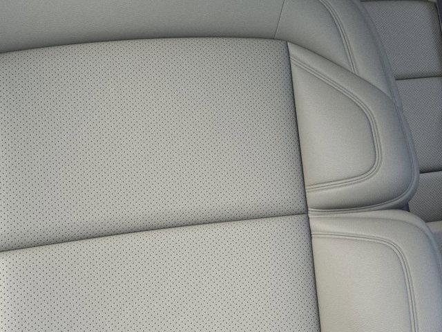 new 2025 Lincoln Navigator car, priced at $106,925