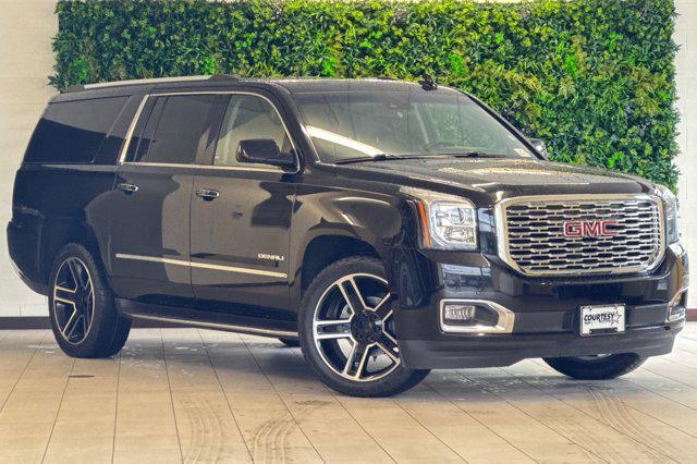 used 2019 GMC Yukon XL car, priced at $36,256
